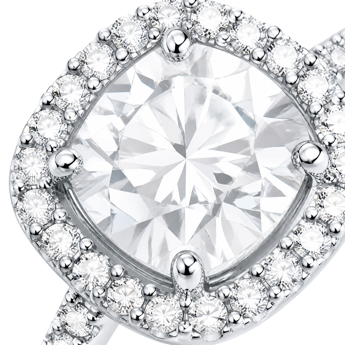 Sugar-Cube Solitaire Moissanite Ring | 925 Sterling Silver — close-up detail