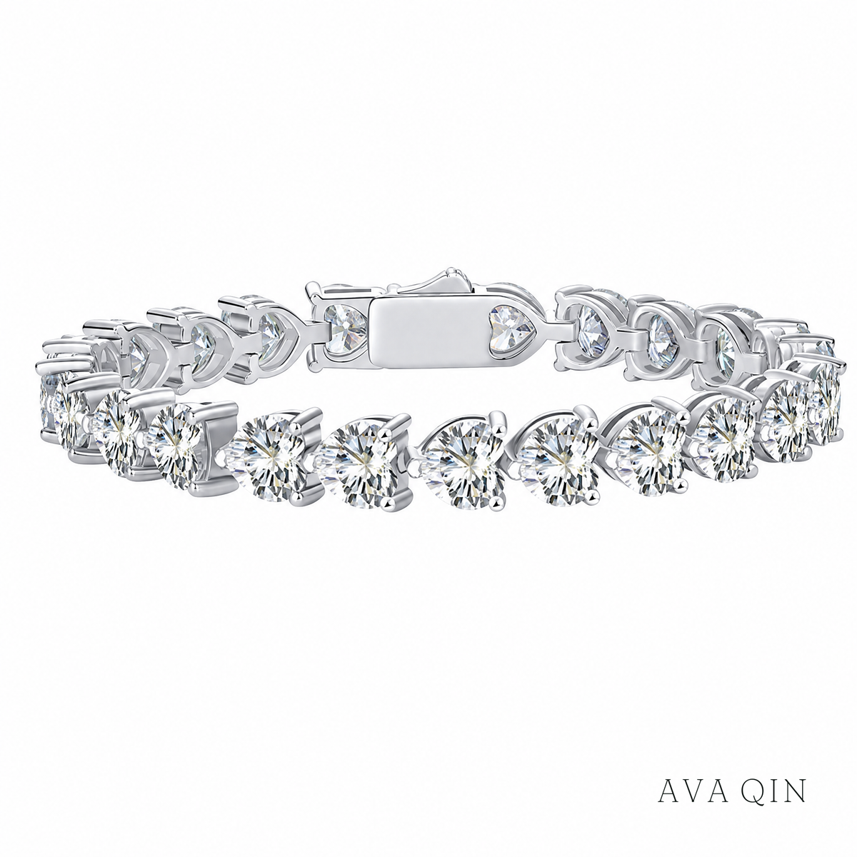 Heart-Cut Tennis Bracelet, 26 Stones | 925 Silver — product view